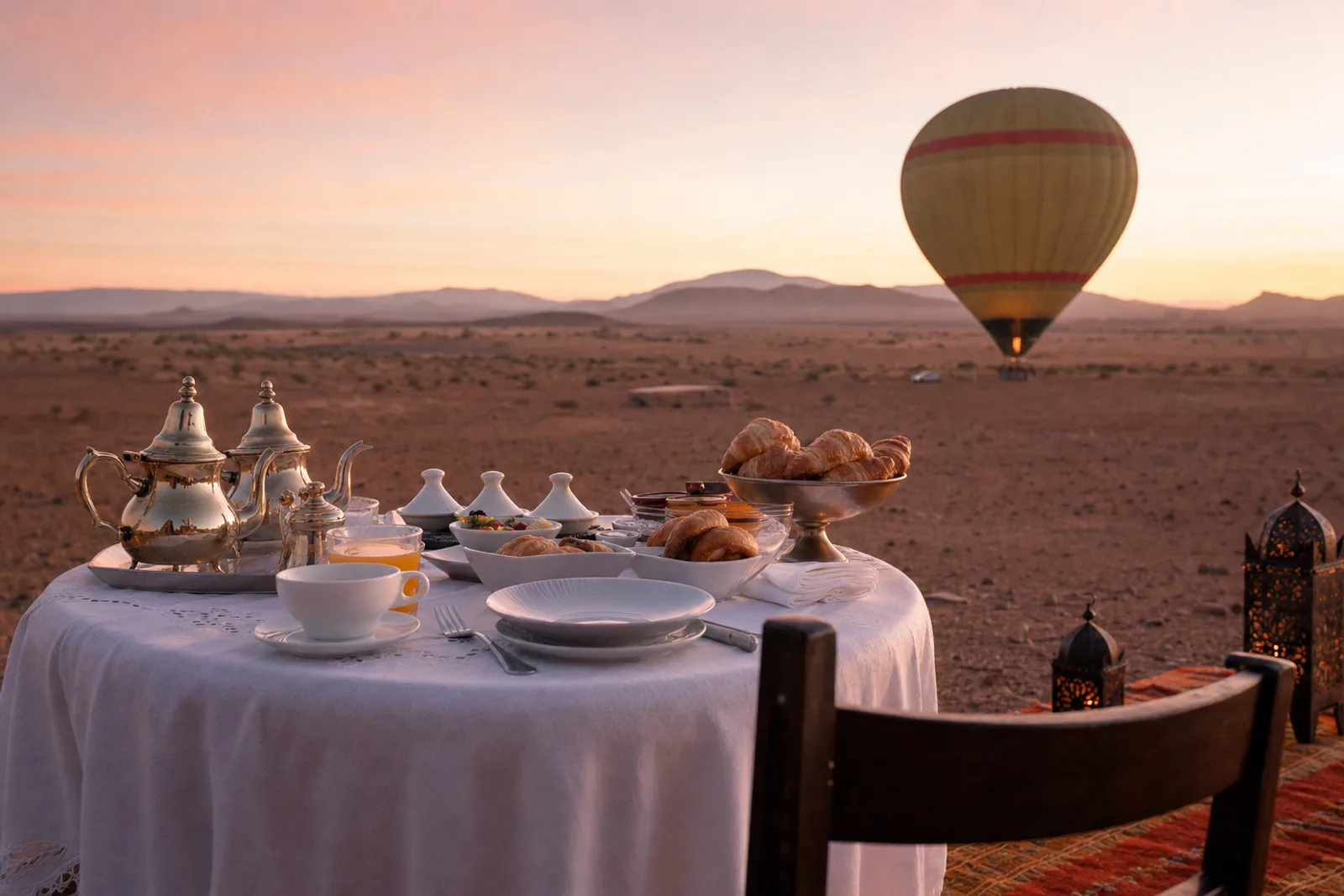 Royal Private Balloon Flight — Gourmet Experience Royal Private Balloon Flight — Gourmet Experience